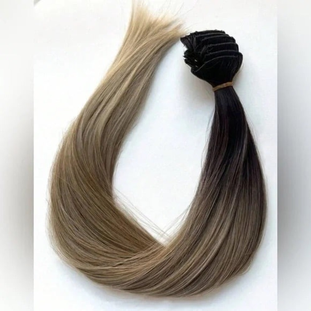 24 Inch Ombre Clip in Hair Extensions Brown to Light Blonde in Straight